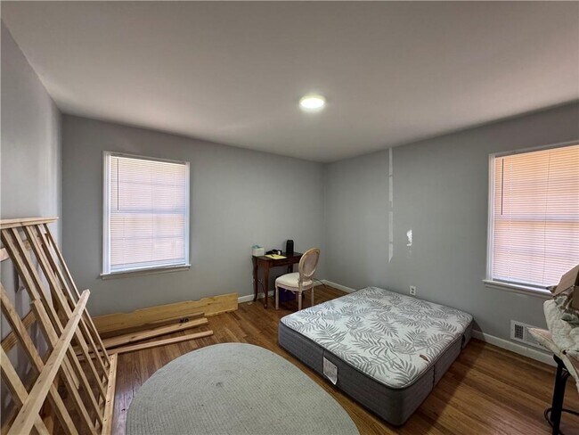 Building Photo - 3080 Forrest Park Rd SE