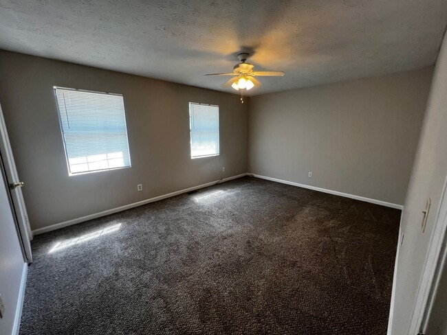 Building Photo - 2708 Greystone Ct