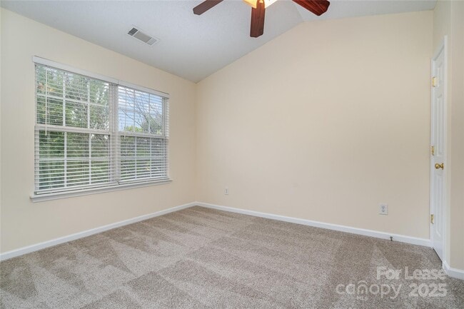 Building Photo - 16849 Greenlawn Hills Ct