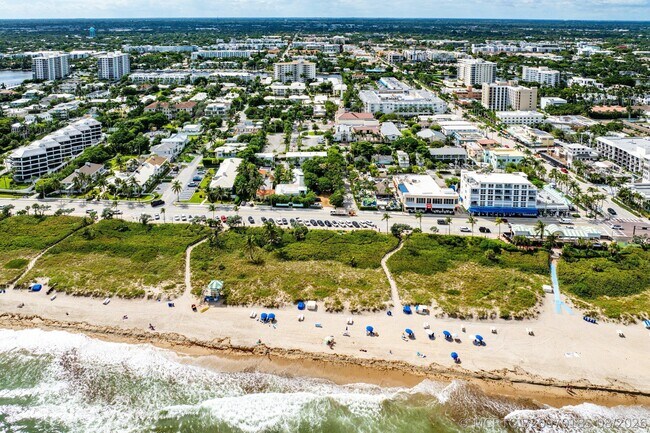 Building Photo - 72 S Ocean Blvd