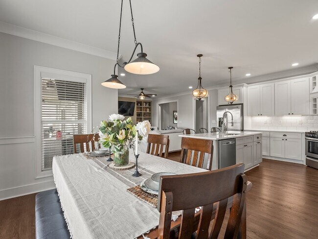 Building Photo - 71 Windjammer Ct