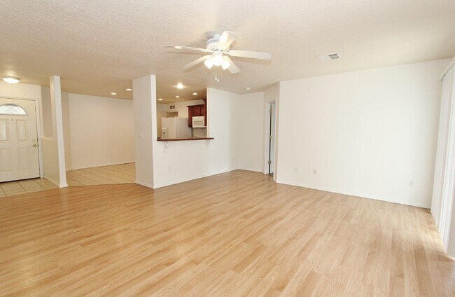 Building Photo - 1208 N Chesire Dr Kuna