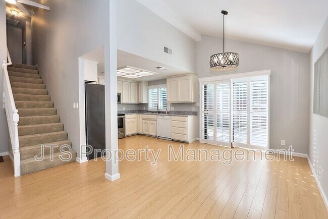 Building Photo - 9529 Lake Natoma Dr