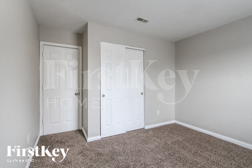 Building Photo - 11608 Hornickel Ct