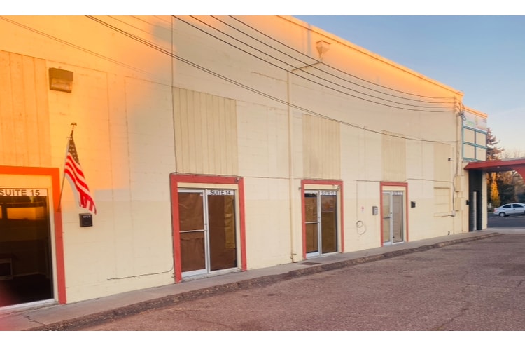 Primary Photo - 1300 Kimberly Rd