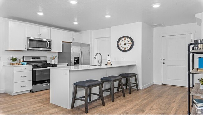 Building Photo - 4092 Pitchblack Ln