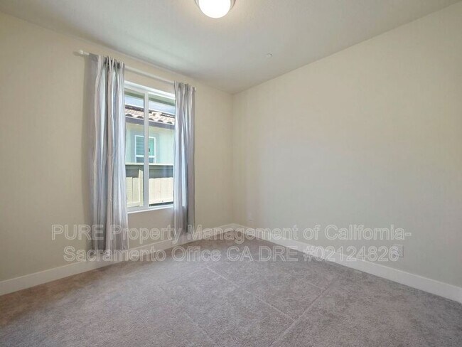 Building Photo - 3190 Highgate Ter Lp