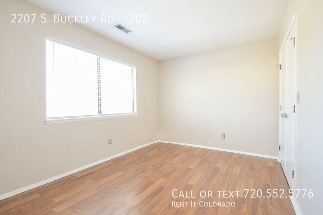 Building Photo - 2207 S Buckley Rd