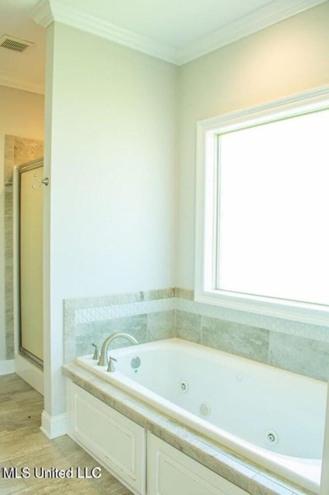 Building Photo - 3 Bed/2 Bath Home in Woodscope of Oakfield