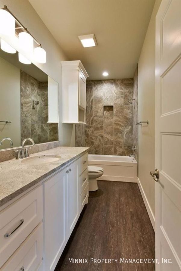 Building Photo - 2103 99th St