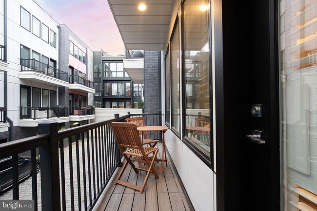 Building Photo - 608 N 3rd St