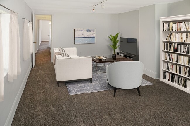 Building Photo - Prime Conshohocken Living – Updated 3BR Minutes from Fayette