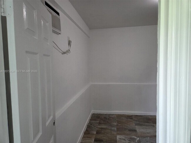Building Photo - 4381 Purdy Ln