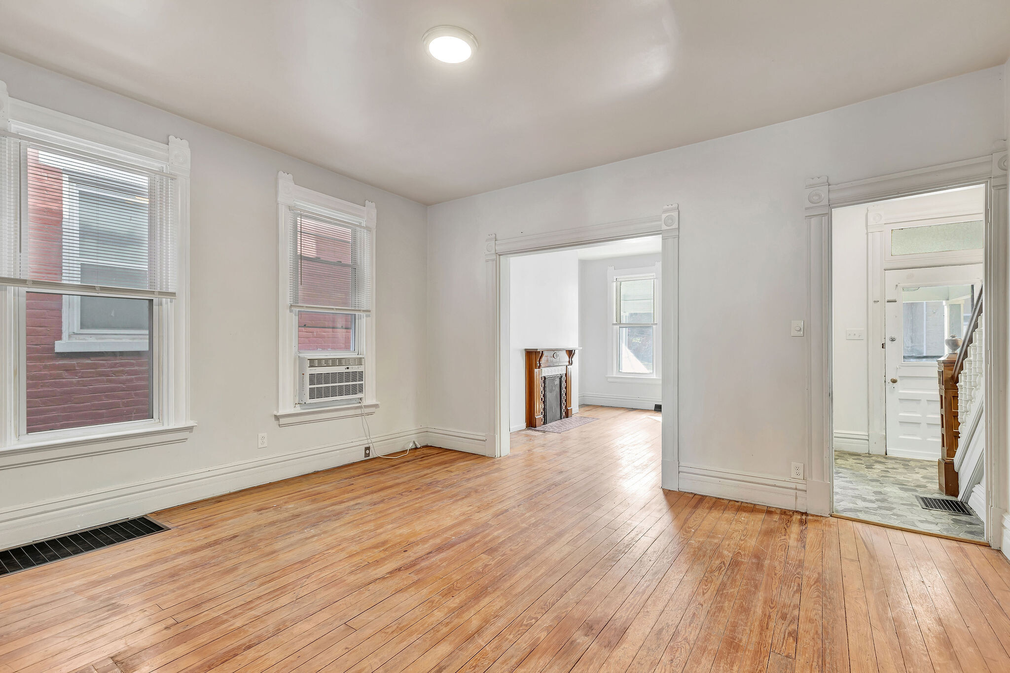 Building Photo - 2030 Scott Blvd