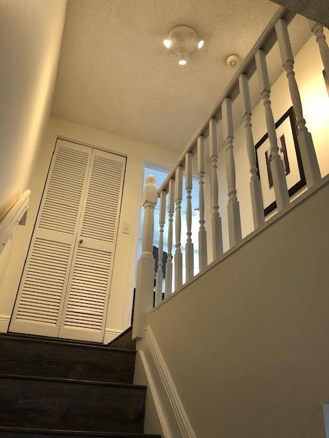 Building Photo - 16665 Hemingway Dr