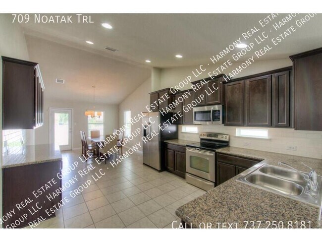 Building Photo - 709 Noatak Trail