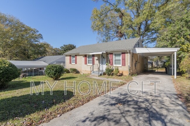 Building Photo - 1024 Houston St