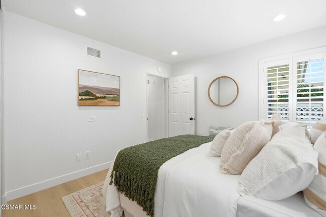 Building Photo - 15103 Village 15