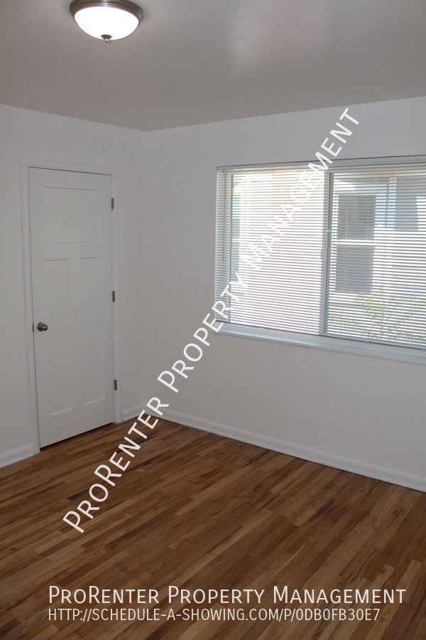 Building Photo - Charming 2 Bedroom, 1 Bath SLC Apartment