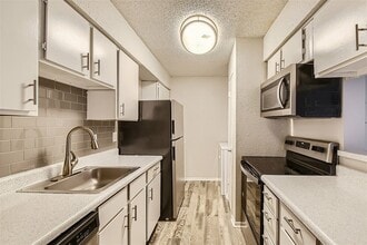 Building Photo - Rise North Arlington