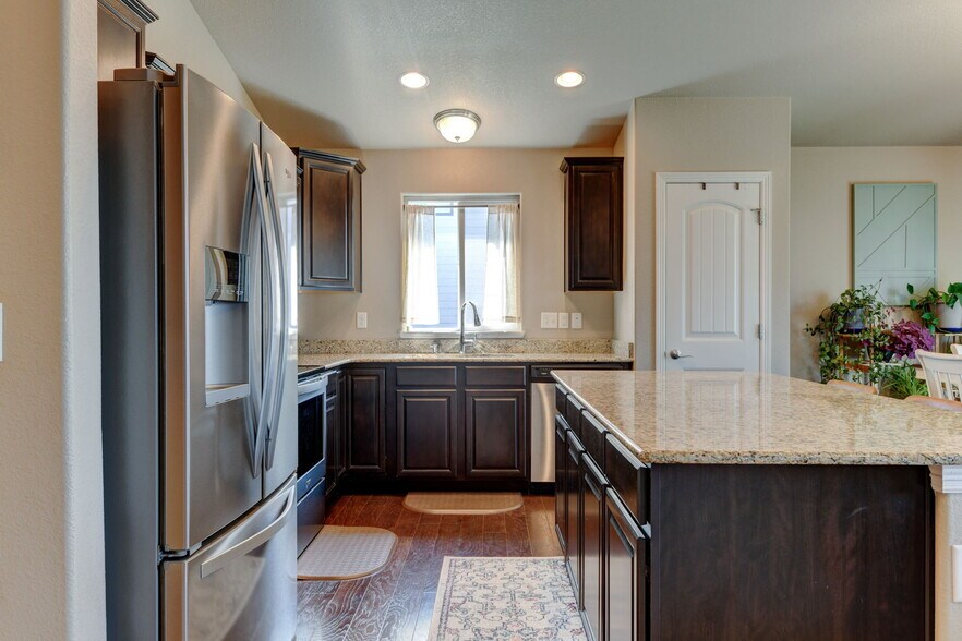 Building Photo - 1295 Wild Basin Rd