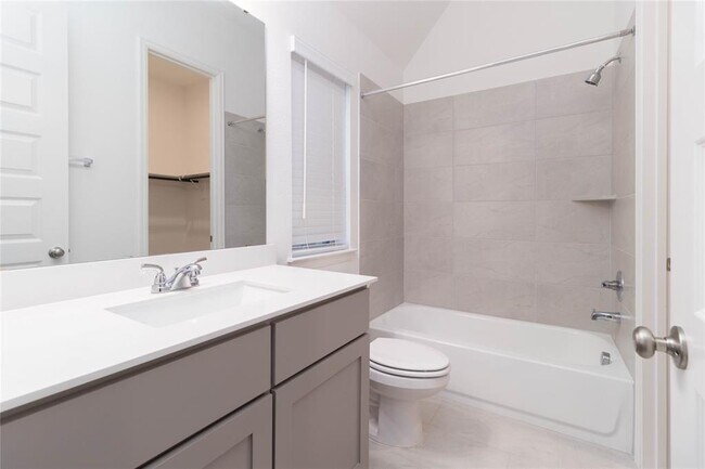 Building Photo - 27126 Spearbract Hollow Trl