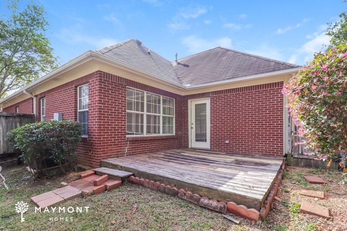 Building Photo - 614 Camdenpark Dr