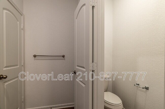 Building Photo - 4135 Trail de Paris