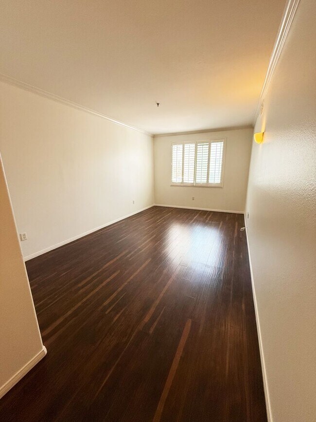Building Photo - The Mills at Cortez Hill 1 Bed/1 Bath For ...