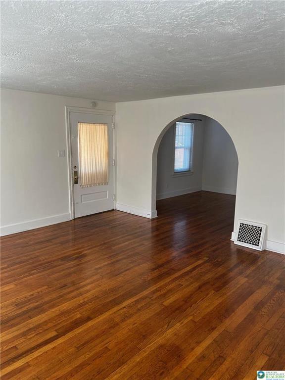 Building Photo - 110 Corona St