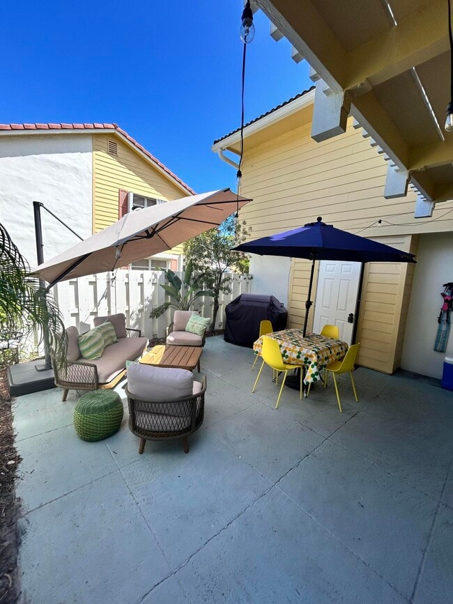 Building Photo - 274 Seabreeze Cir