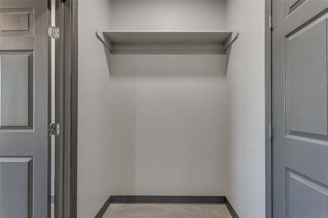 Building Photo - 12571 US-77