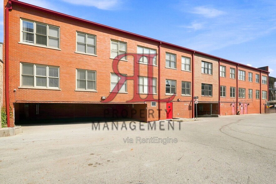 Building Photo - 767 N High St