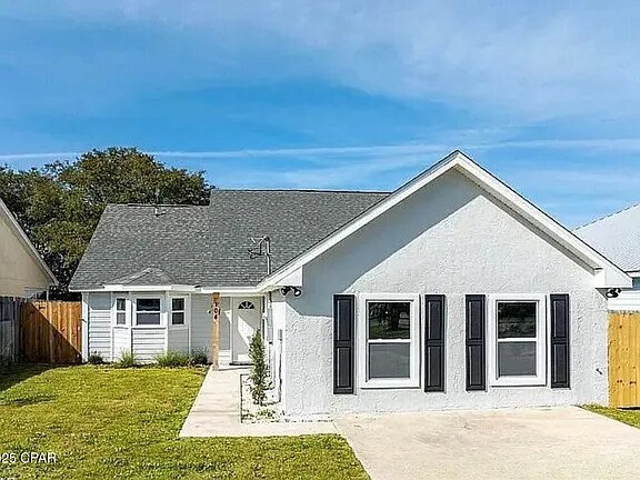 Building Photo - 104 Oleander Cir