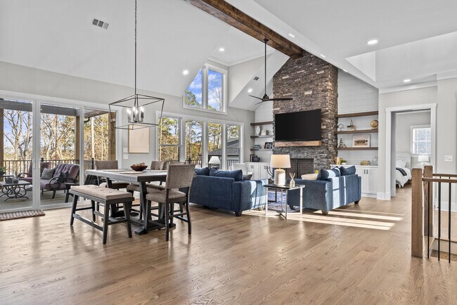 Building Photo - 533 Tom Cobb Dr