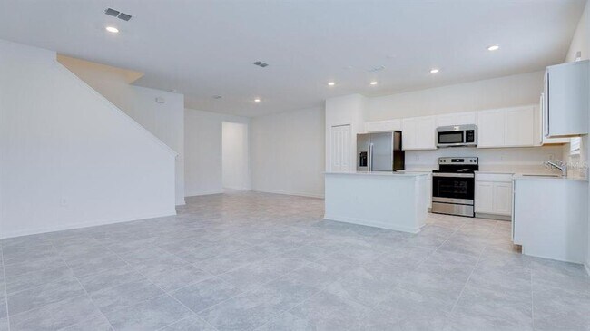 Building Photo - 151 Bogey Dr
