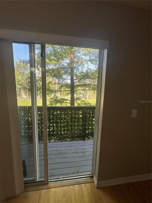 Building Photo - 11618 Mango Ridge Blvd