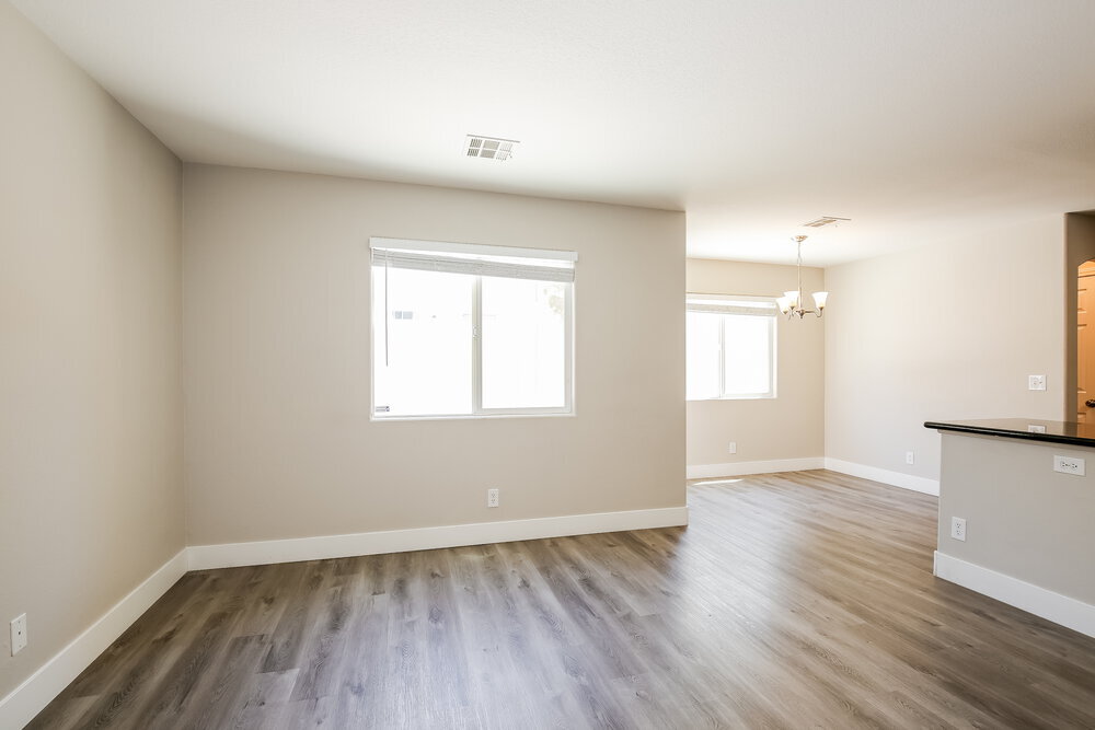 Building Photo - 9205 Millikan Ave