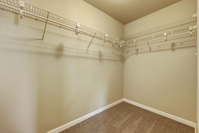 Building Photo - 4 bedrooms 2.5 baths 1826 sq.ft. Olympia School District