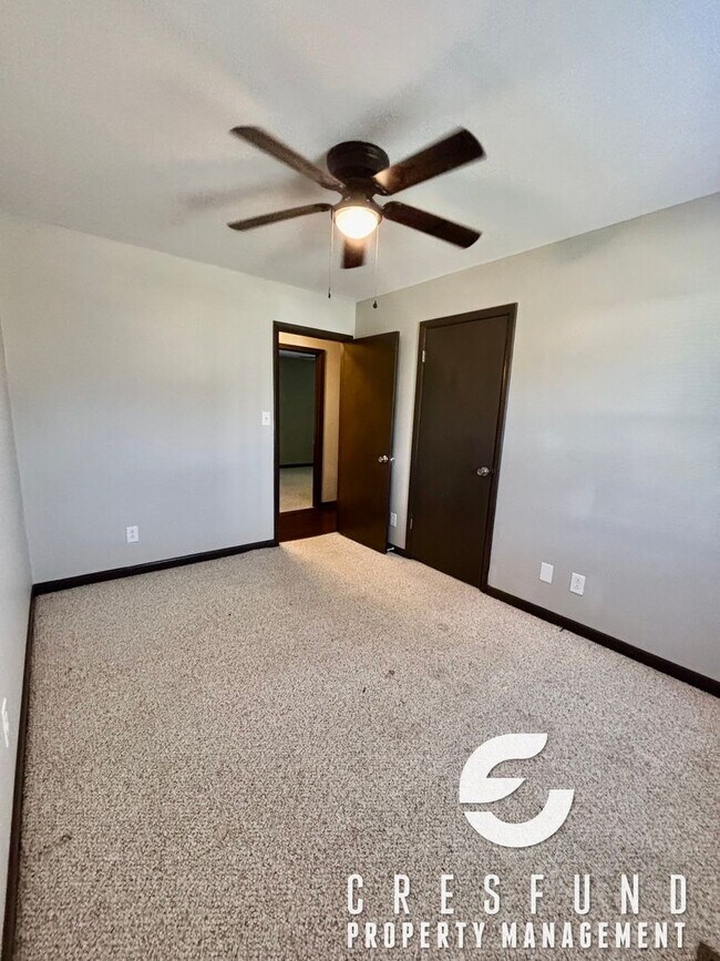 Building Photo - Charming 3 BR for Rent in Jack Britt School District