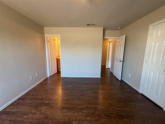 Building Photo - 1518 Drexel Dr