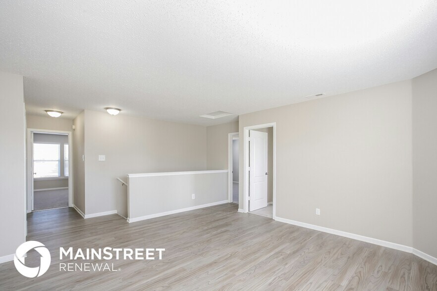 Building Photo - 6849 W Stansbury Blvd