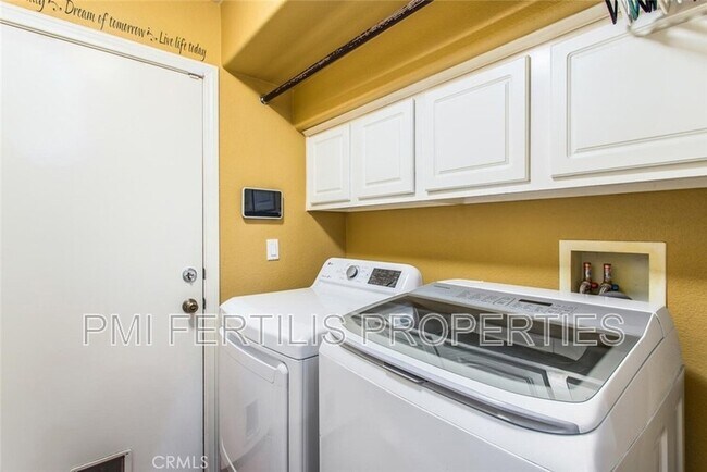 Building Photo - 12031 Sumerlin Pl