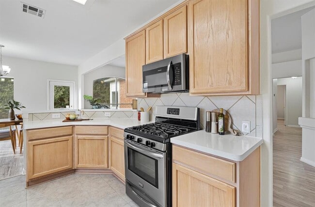 Building Photo - 3008 Rock Rose Pl