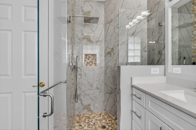 Building Photo - 7976 Monarch Ct