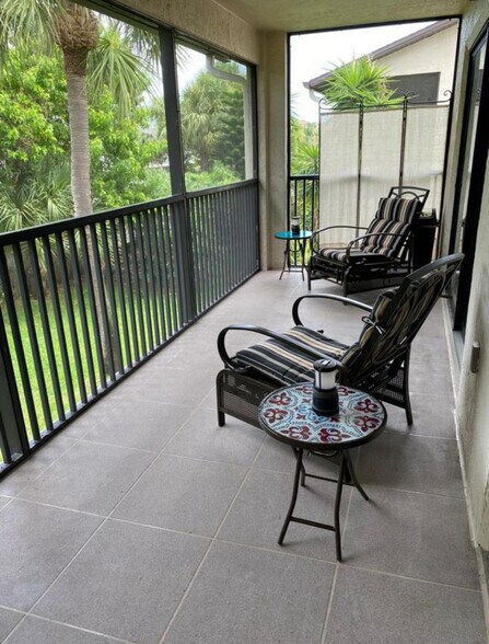 Building Photo - 5807 N Atlantic Ave