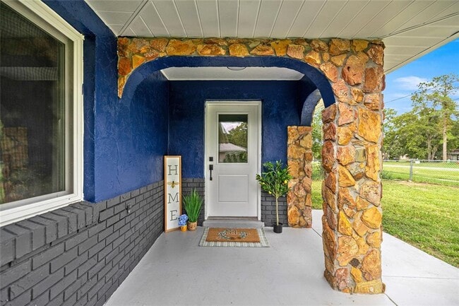 Building Photo - 5 Bahia Court Trce