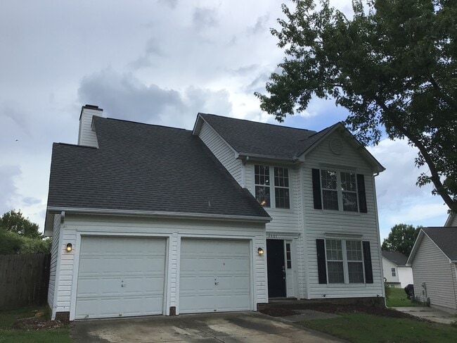 Building Photo - 9401 Fetlock Ct
