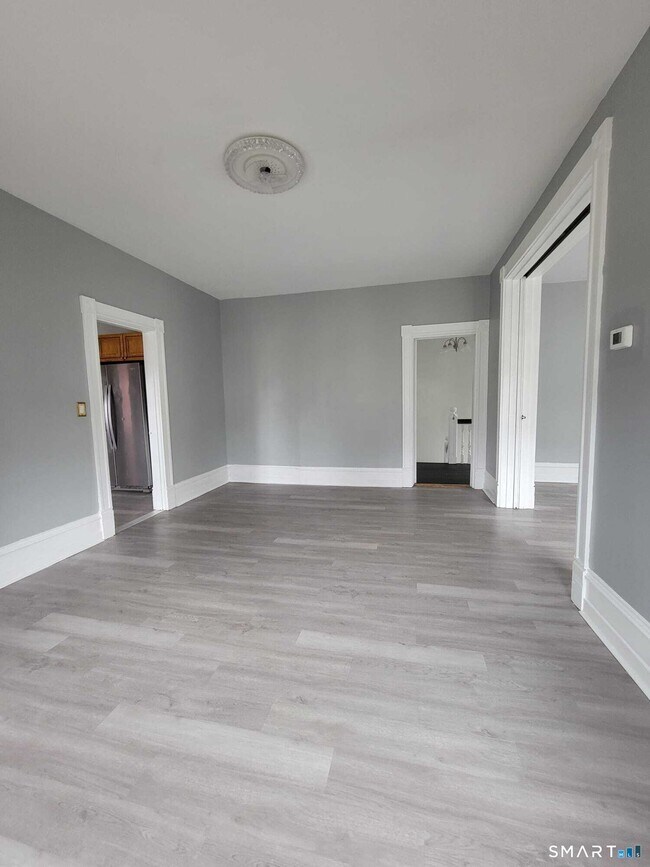 Building Photo - 126 Winthrop St