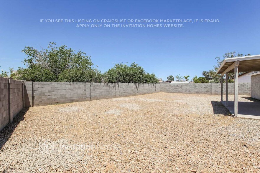Building Photo - 14430 N 41st Ct